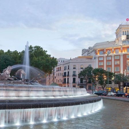 Nh Collection Madrid Paseo Del Prado Hotel Exterior foto Fountain of the Four Rivers