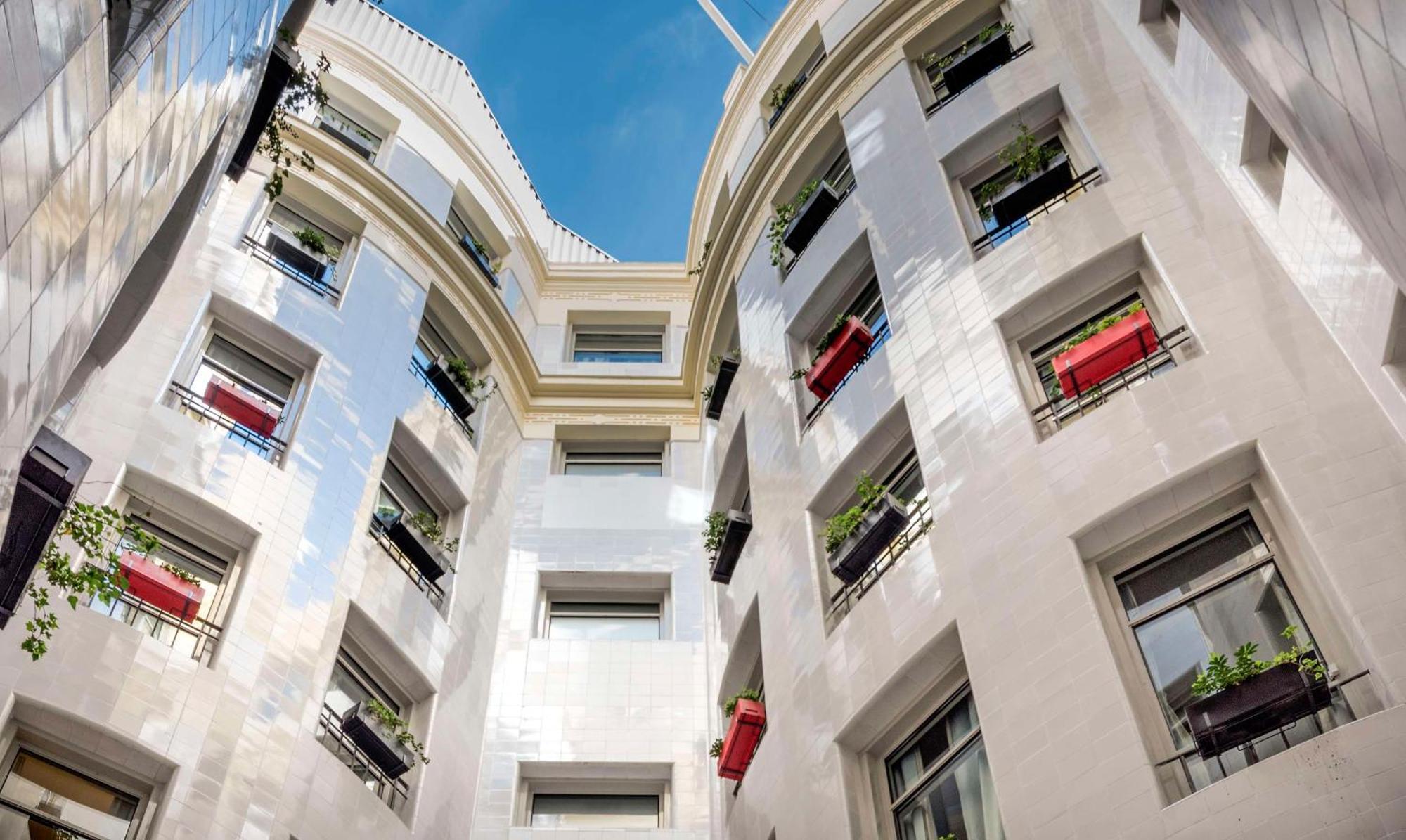 Nh Collection Madrid Paseo Del Prado Hotel Exterior foto The courtyard of the hotel
