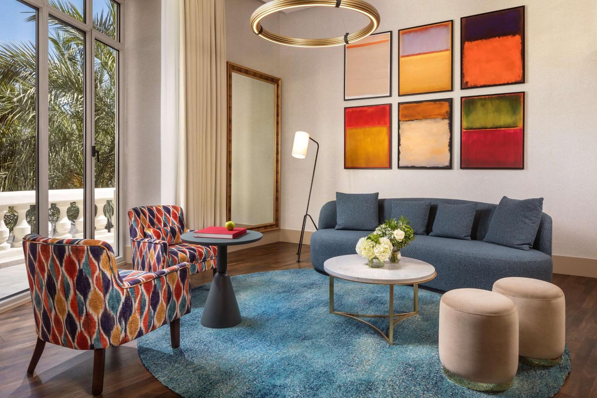 Nh Collection Madrid Paseo Del Prado Hotel Exterior foto A living room at the new Four Seasons Palm Beach
